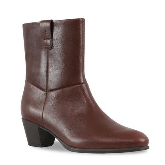 Munro Tyler Western Boots 9.5 Dark Brown Leather NWOT Ankle Booties Country Heel - Picture 1 of 7
